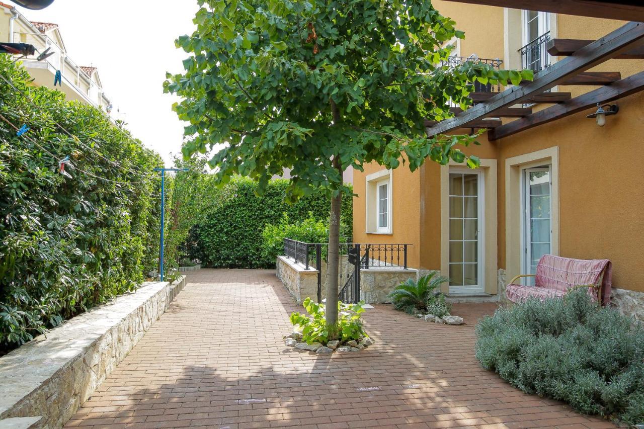 Rougemarin Apartments Biograd Na Moru Luaran gambar